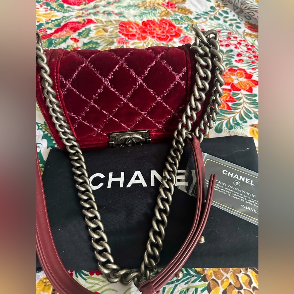 Chanel burgundy velvet boy flap AUTHENTIC with her card!